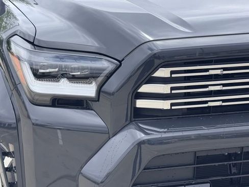New 2026 Toyota 4Runner Limited AWD/4WD image 3