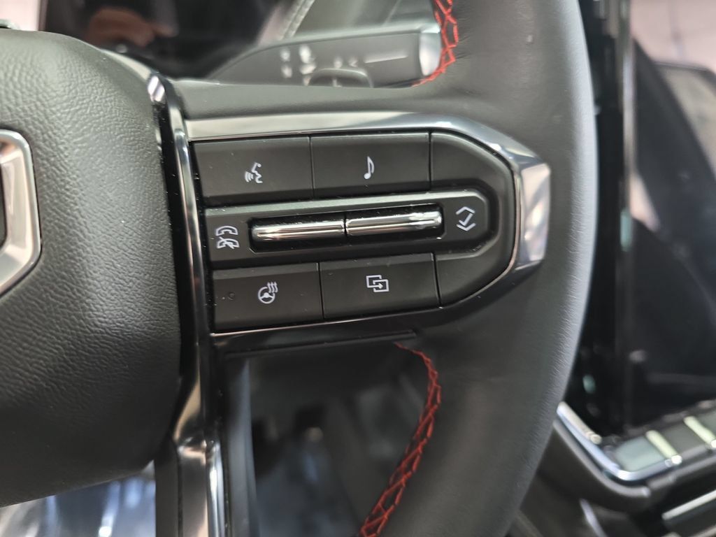 Certified 2026 GMC Yukon AT4 Ultimate AWD/4WD image 19