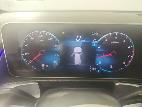 Used 2021 Mercedes-Benz GLB 250 4MATIC image 15