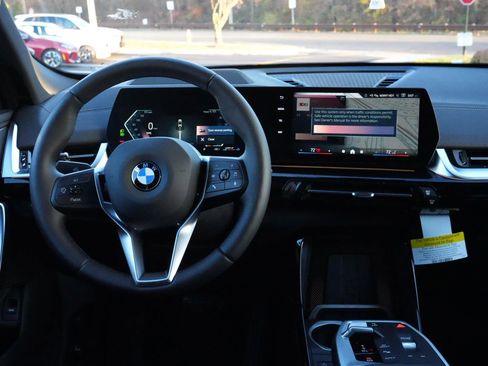 New 2026 BMW X2 xDrive28i w/ Technology Package image 3