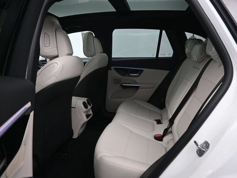 New 2026 Mercedes-Benz GLC 300 4MATIC image 21