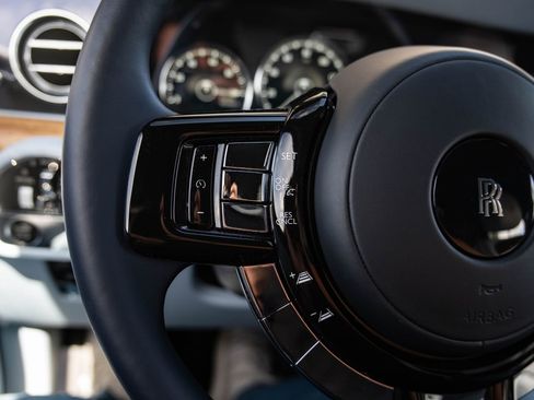 Used 2022 Rolls-Royce Ghost w/ Ghost Package image 23