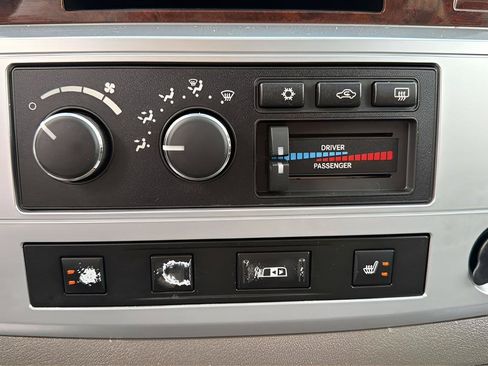 Used 2008 Dodge Ram 3500 Truck Laramie w/ Trailer Tow Group AWD/4WD image 26