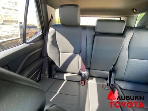 New 2026 Toyota 4Runner TRD Off-Road Premium w/ Tow Technology Package AWD/4WD image 18