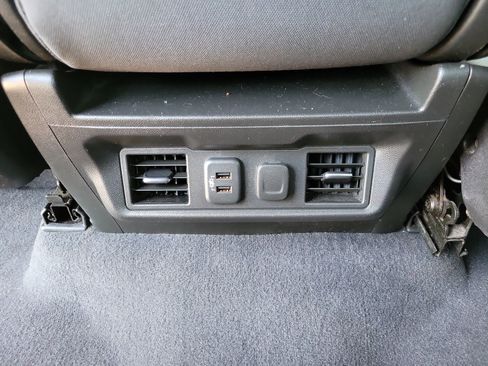 Used 2019 Chevrolet Silverado 1500 RST w/ All-Star Edition RWD image 9