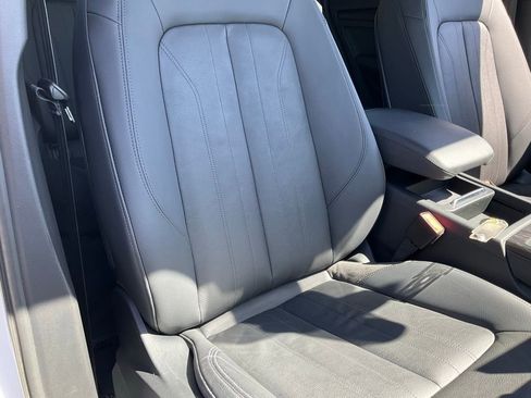 Used 2020 Audi Q5 e Premium w/ Convenience Package image 60