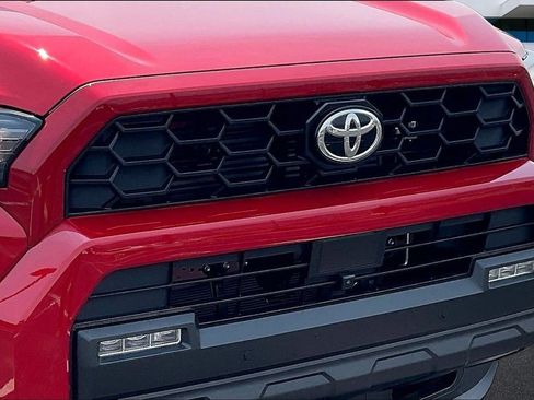 Used 2026 Toyota 4Runner TRD Off-Road Premium w/ Tow Technology Package AWD/4WD image 32
