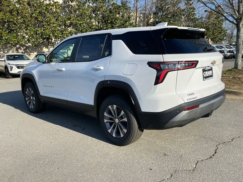 New 2026 Chevrolet Equinox LT image 5