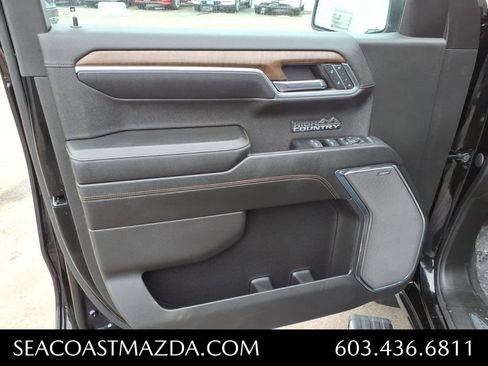 Used 2023 Chevrolet Silverado 1500 High Country w/ Technology Package image 17