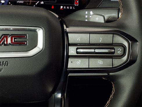 New 2026 GMC Acadia AT4 w/ Luxury Package image 21