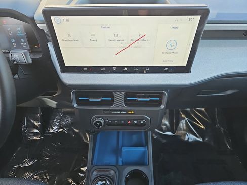 New 2025 Ford Maverick XLT image 19