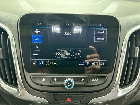Used 2020 Chevrolet Equinox LT image 14