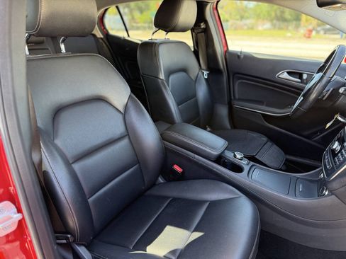 Used 2015 Mercedes-Benz GLA 250 4MATIC image 23