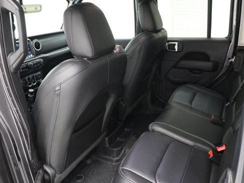 Used 2023 Jeep Wrangler Unlimited Sahara w/ Cold Weather Group AWD/4WD image 11