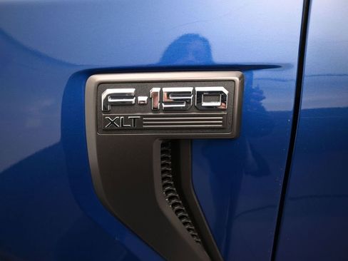 Certified 2022 Ford F150 XLT w/ Equipment Group 302A High image 31