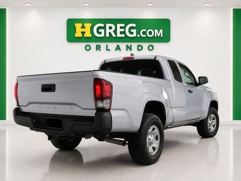 Used 2018 Toyota Tacoma SR RWD image 6