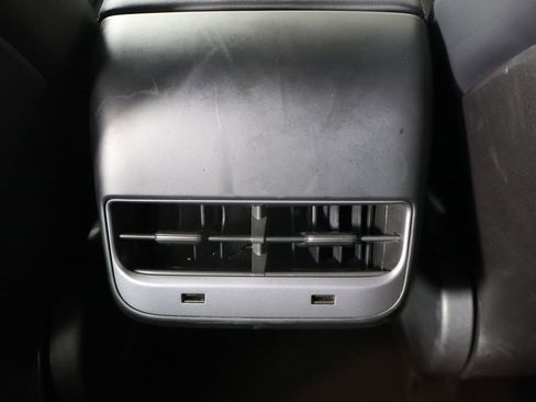 Used 2018 Tesla Model 3 Long Range image 45