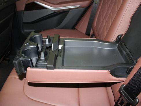 New 2026 BMW X5 xDrive40i w/ M Sport Package image 21