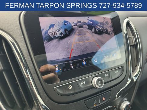 Used 2022 Chevrolet Equinox RS w/ RS Leather Package image 38