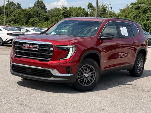 Used 2026 GMC Acadia Elevation FWD image 3