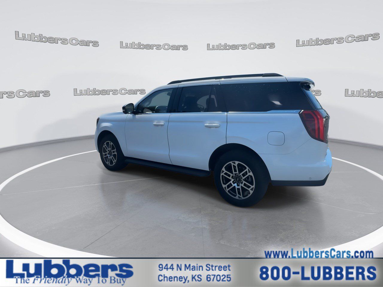 Used 2025 Ford Expedition Active AWD/4WD image 6