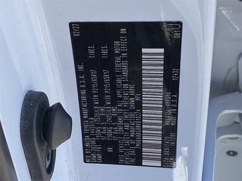 Used 2022 Toyota Corolla Cross LE image 15