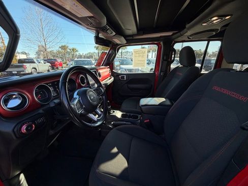 Used 2022 Jeep Wrangler Unlimited Rubicon image 10