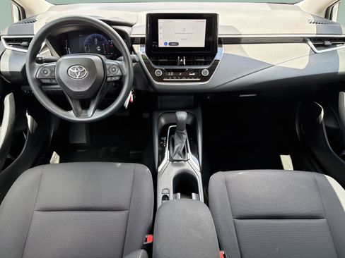 Used 2026 Toyota Corolla LE FWD image 10