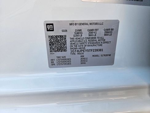 New 2026 GMC Sierra 2500 AT4 image 34