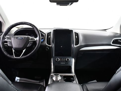 Used 2023 Ford Edge SEL w/ Convenience Package image 7
