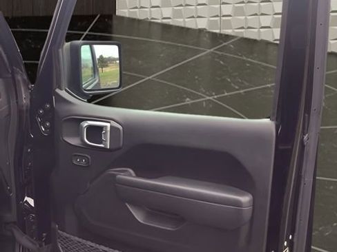 Certified 2022 Jeep Wrangler Unlimited Sport image 17