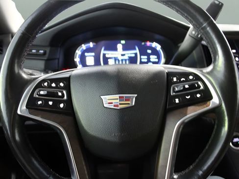 Used 2017 Cadillac Escalade Premium Luxury AWD/4WD image 11