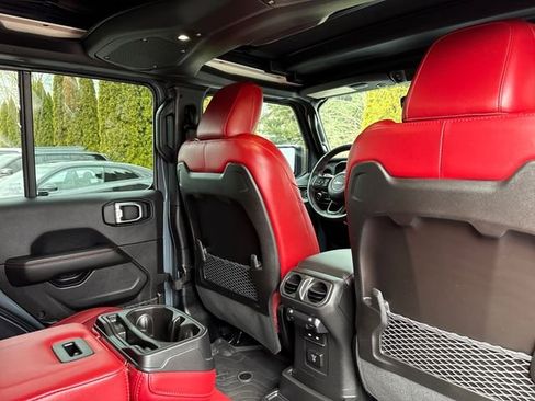 Used 2024 Jeep Wrangler Unlimited Rubicon 392 image 26