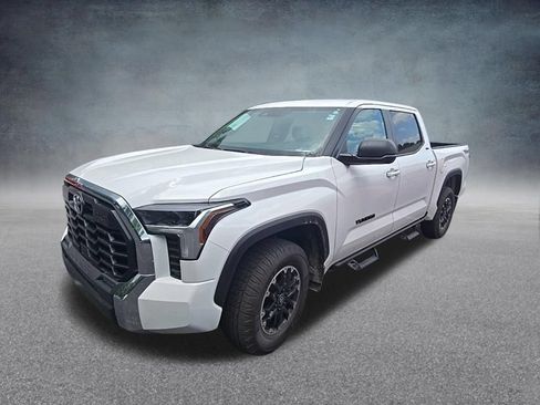 Used 2026 Toyota Tundra SR5 w/ TRD Off-Road Premium Package AWD/4WD image 2