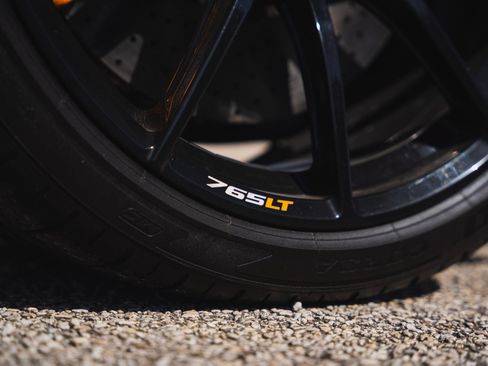 Used 2021 McLaren 765LT RWD image 20
