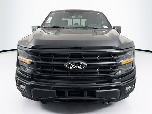 Used 2025 Ford F150 XLT w/ Equipment Group 302A MID image 9