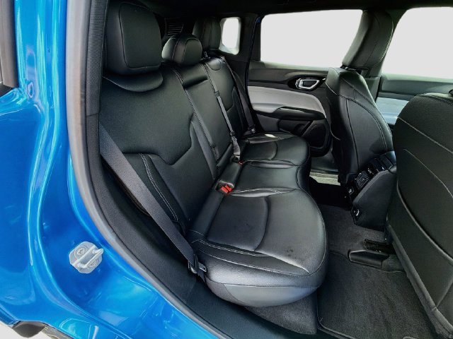 Used 2025 Jeep Compass Limited AWD/4WD image 28