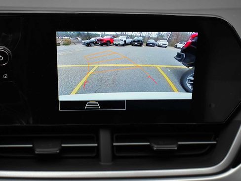 New 2026 Chevrolet Trax RS w/ Driver Confidence Package image 16