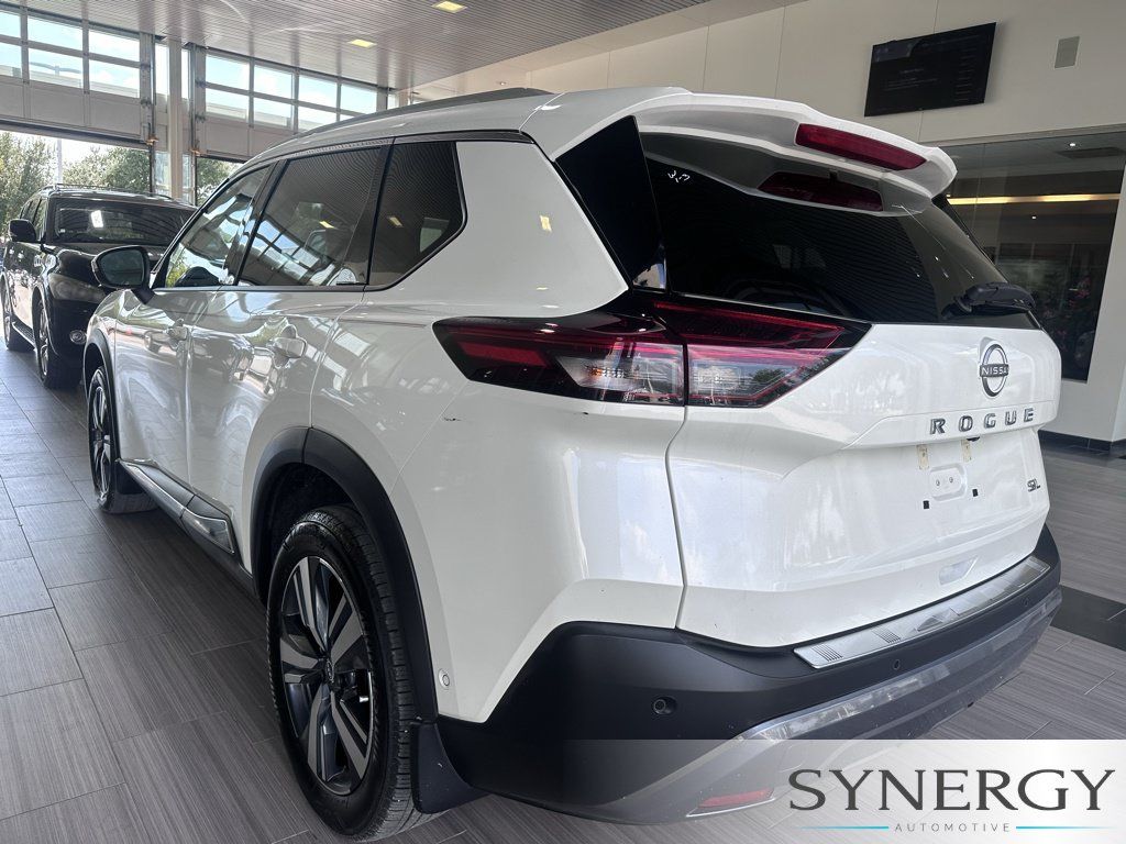 Used 2023 Nissan Rogue SL w/ SL Premium Package FWD image 10