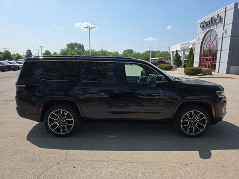 New 2025 Jeep Wagoneer Series III w/ Quick Order Package 25C Super image 6