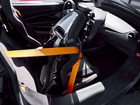 Used 2020 McLaren 720S Spider image 42