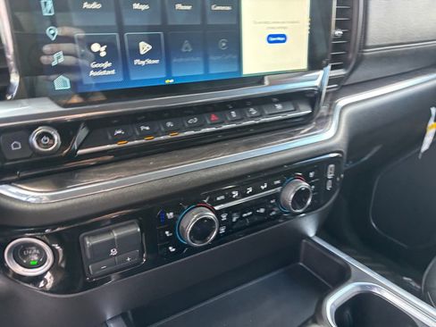 Certified 2025 Chevrolet Silverado 1500 LTZ w/ LTZ Premium Texas Edition AWD/4WD image 16