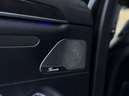 Used 2016 Mercedes-Benz S 550 Sedan image 26