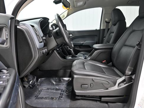 Used 2022 Chevrolet Colorado Z71 AWD/4WD image 5