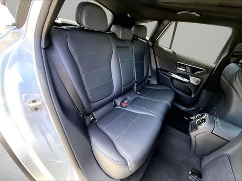 Used 2023 Mercedes-Benz GLC 300 4MATIC image 29
