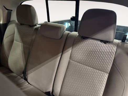 Used 2022 Toyota Tacoma SR AWD/4WD image 14