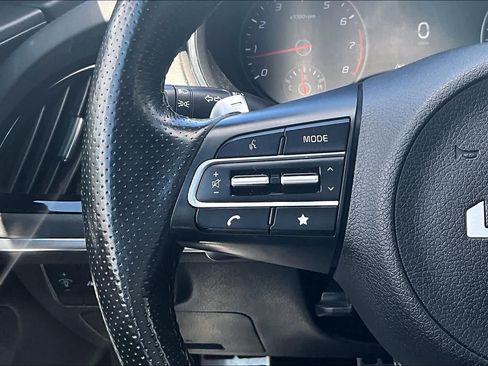 Used 2023 Kia Stinger GT-Line w/ Sun & Sound Package AWD/4WD image 24