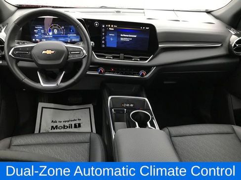 Certified 2025 Chevrolet Equinox LT w/ Convenience Package II image 6