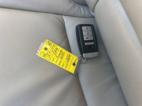 Used 2019 Acura MDX SH-AWD image 38