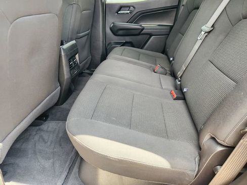 Used 2024 Chevrolet Colorado LT w/ LT Convenience Package II RWD image 30